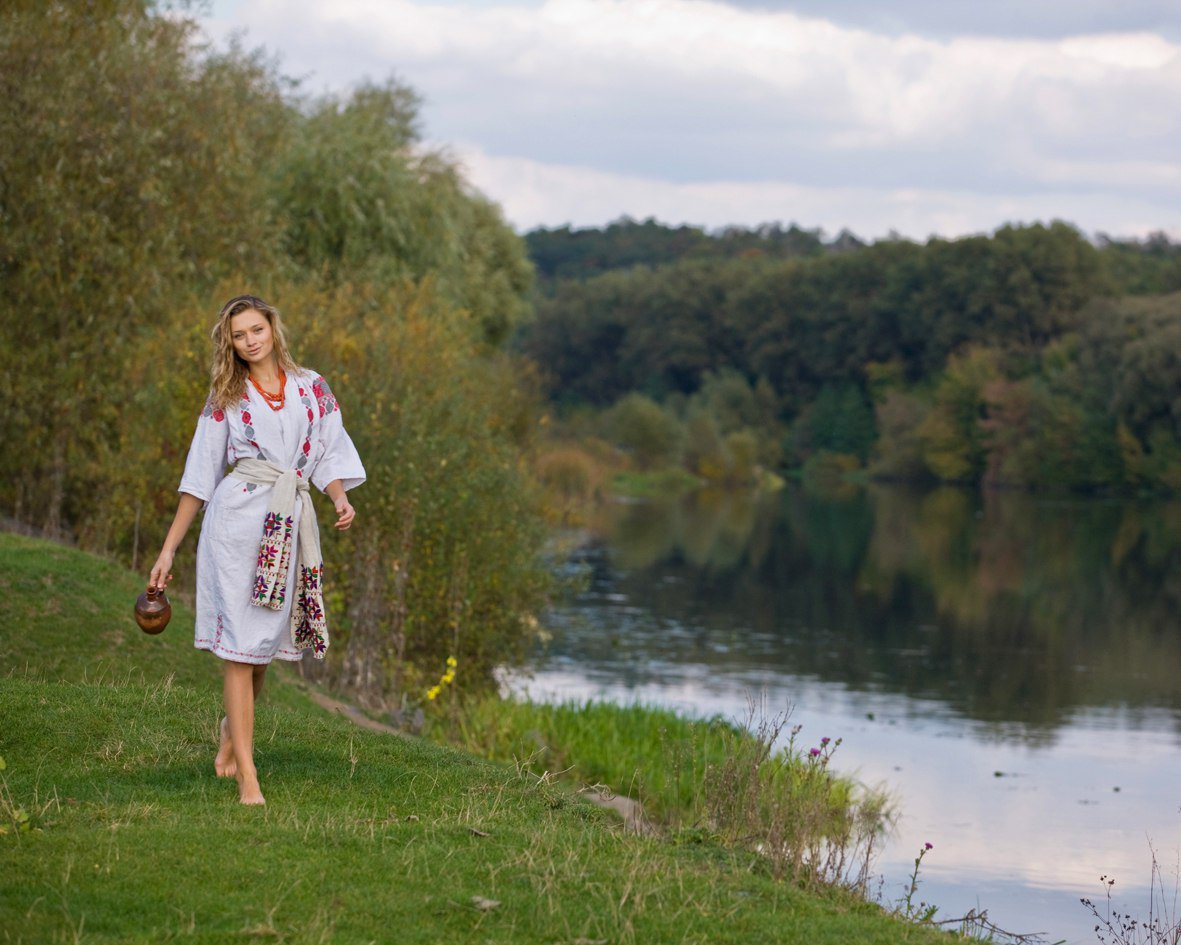 Nude girl Slavic women in Pasto