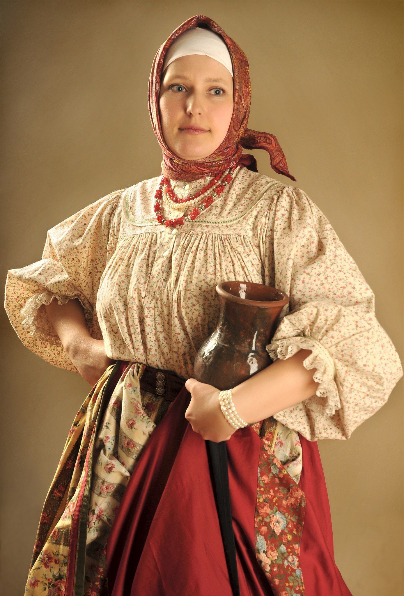 Girls in Slavic costumes in Pasto